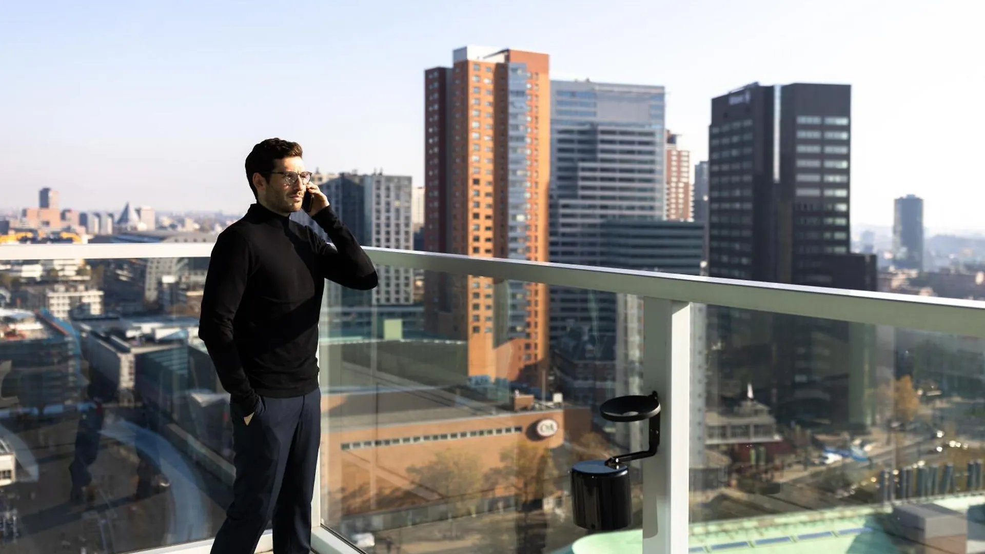 **** Hotel apartamentowy Urban Residences Rotterdam Holandia