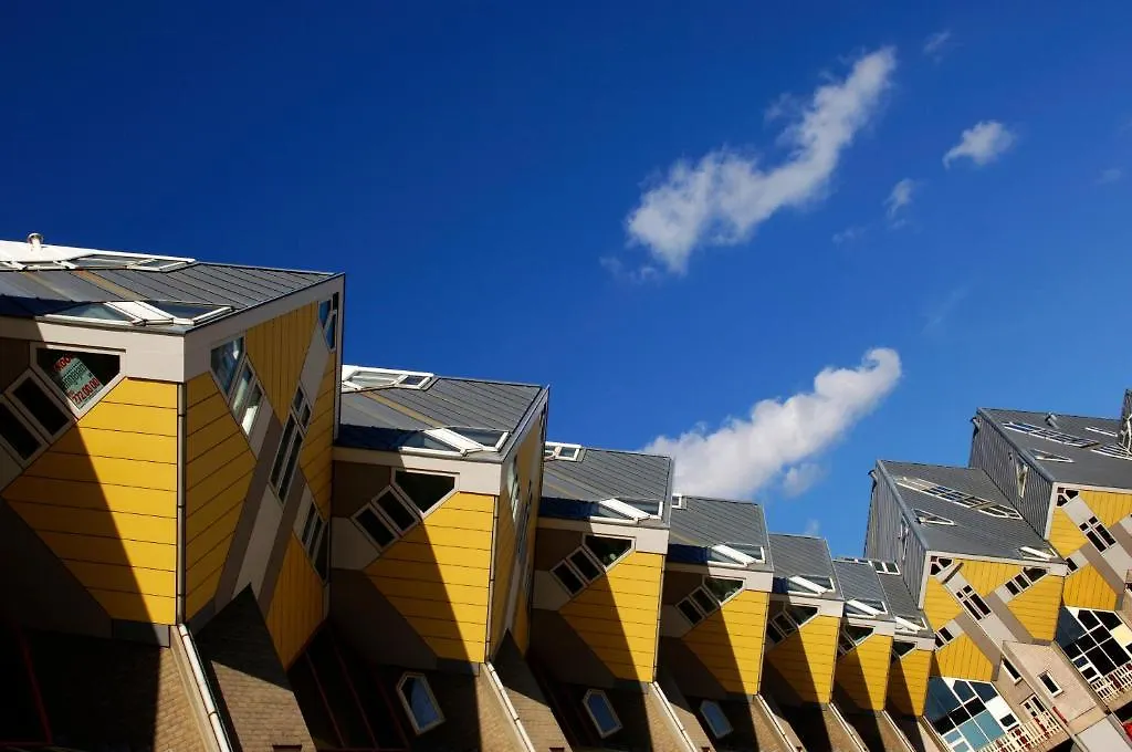 Urban Residences Rotterdam Hotel apartamentowy